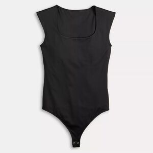 Pumiey Black Sleeveless Bodysuit